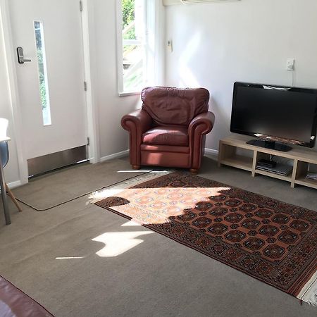 Sycamore Villa, 2 Bedroom Apartment ديوندين المظهر الخارجي الصورة
