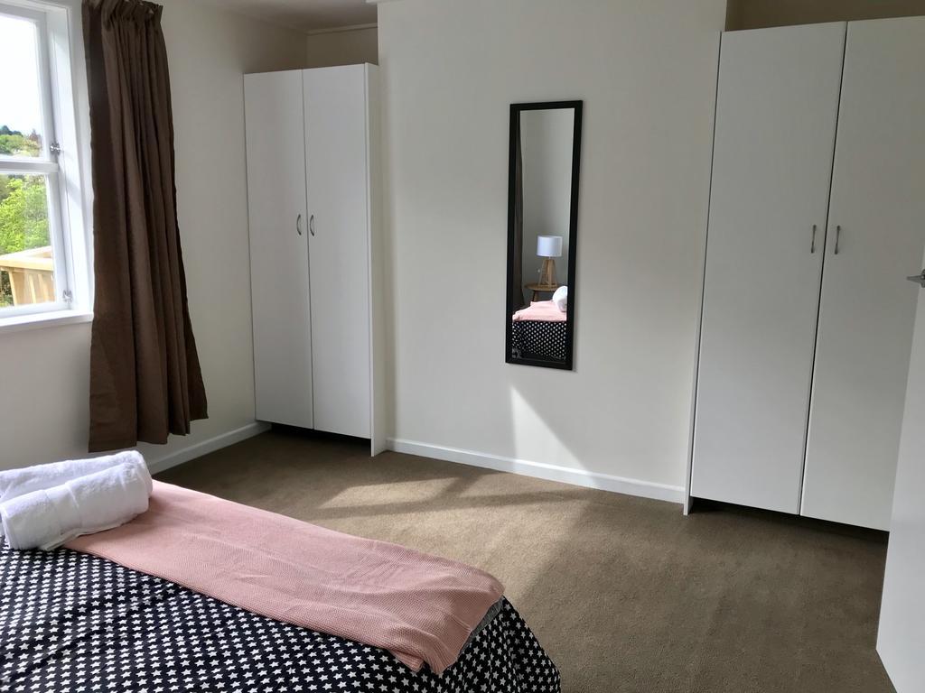 Sycamore Villa, 2 Bedroom Apartment ديوندين المظهر الخارجي الصورة