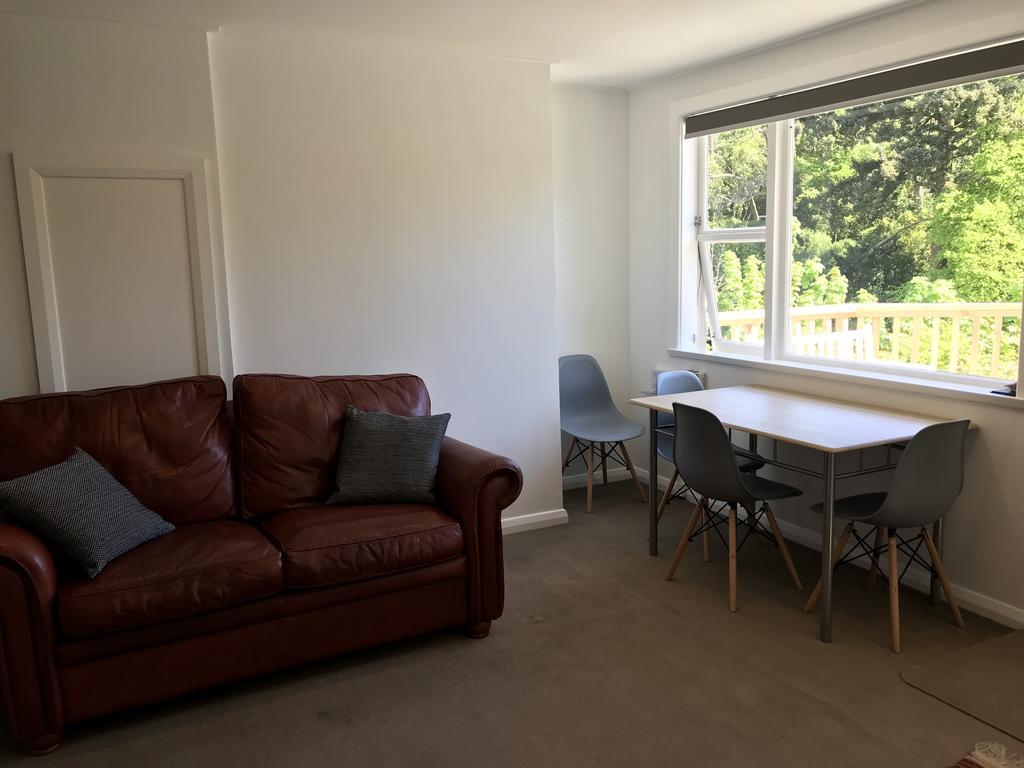 Sycamore Villa, 2 Bedroom Apartment ديوندين المظهر الخارجي الصورة
