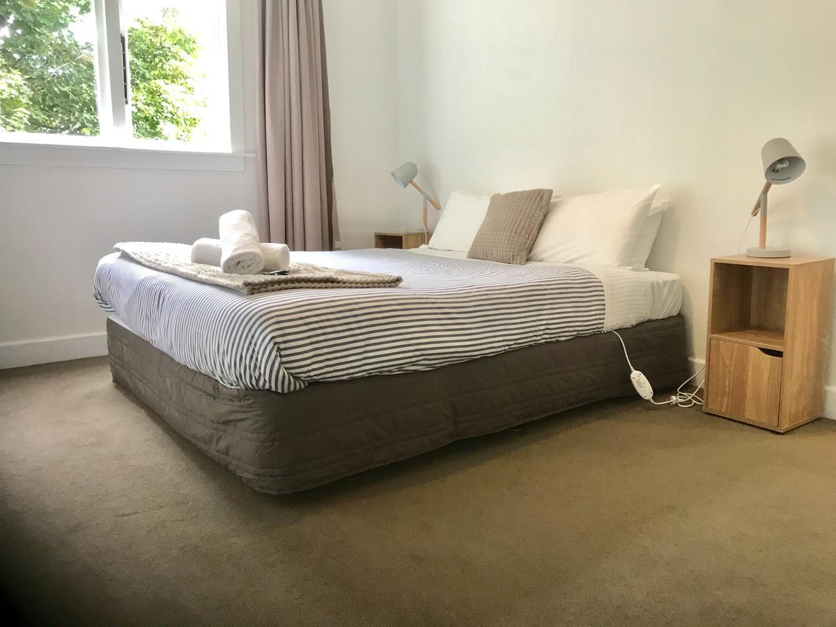 Sycamore Villa, 2 Bedroom Apartment ديوندين المظهر الخارجي الصورة
